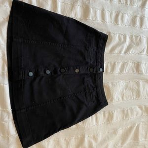 Never worn H&M jean skirt.